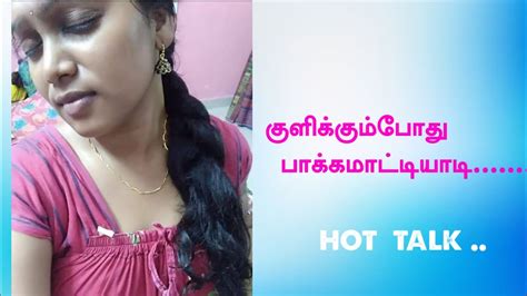 Tamil college girl gives a sexy blowjob in real talk sex video